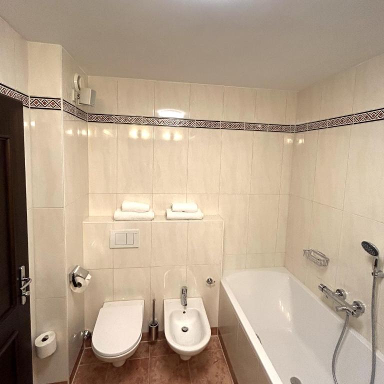 Hotel Batzenhäusl - Suite mit Bergblick - 4