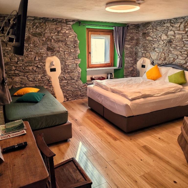 Le Foyer de Grand-mère - Triple Room - 4