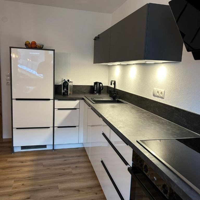 Ferienwohnungen Hell - Maisonette-Apartment mit 3 Schlafzimmern - 4