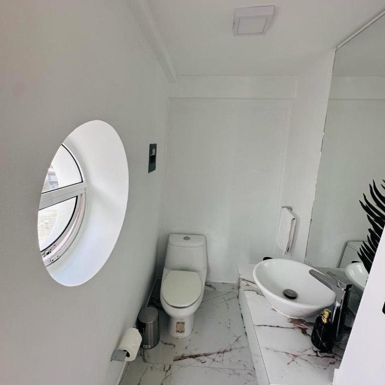 Exclusive apartment to work and relax fast WIFI - One-Bedroom Apartment - 21