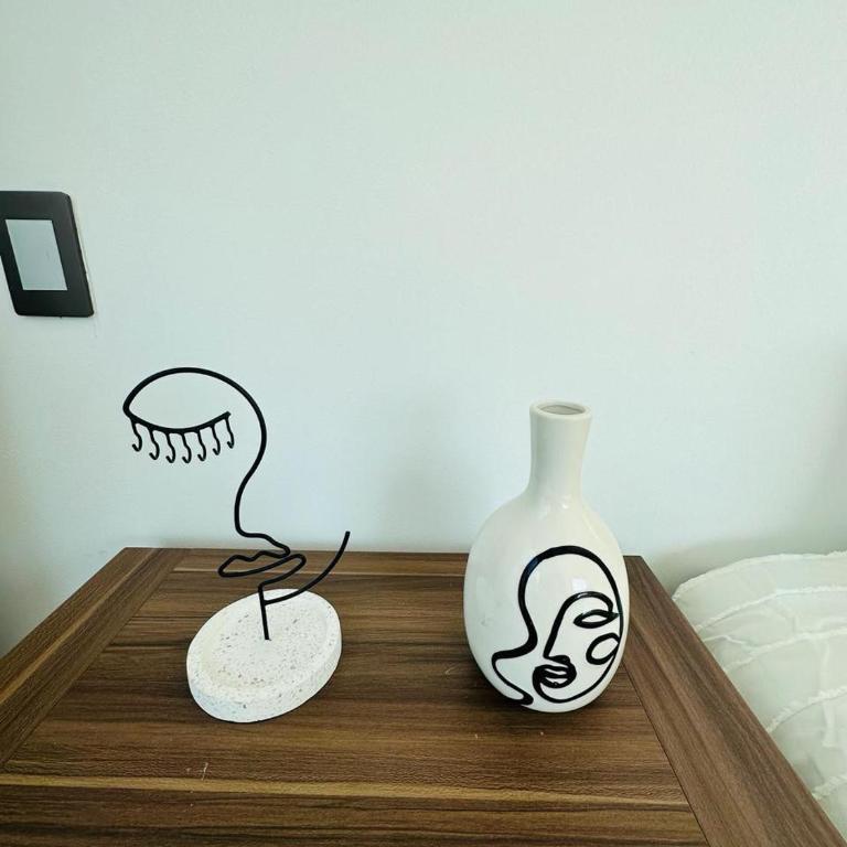 Exclusive apartment to work and relax fast WIFI - One-Bedroom Apartment - 23