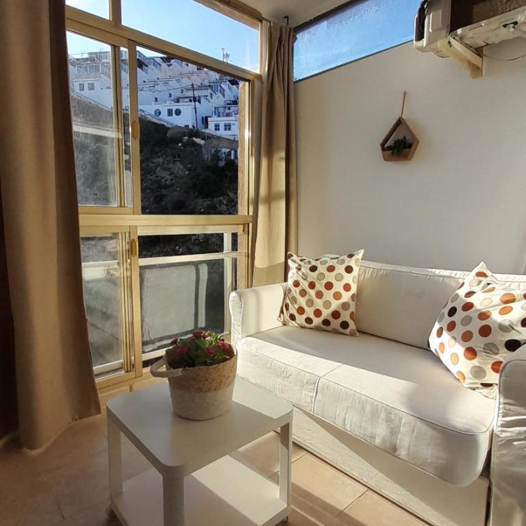 Apartamento Sol y Mar parking gratuito - Apartamento de 1 dormitorio - 37