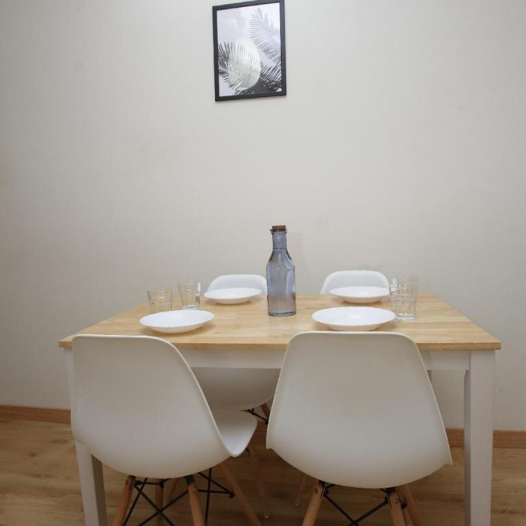 Piso de 4 habitaciones a un paso del centro de Oviedo - Apartamento de 4 habitaciones - 11