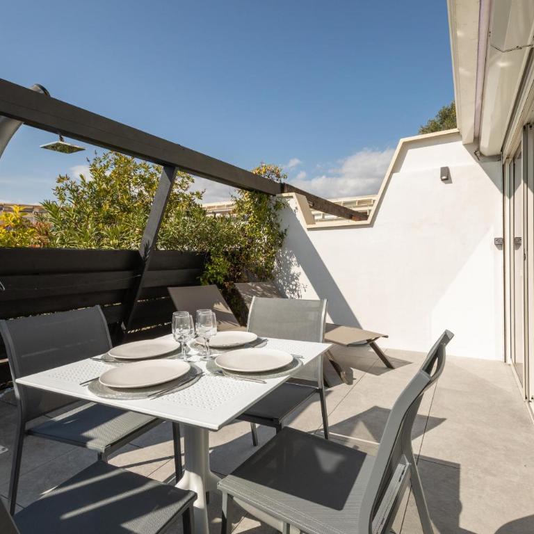 Villa Delizzia - terrasse - parking - Port Nature - Village Naturiste - Apartment mit 1 Schlafzimmer - 19