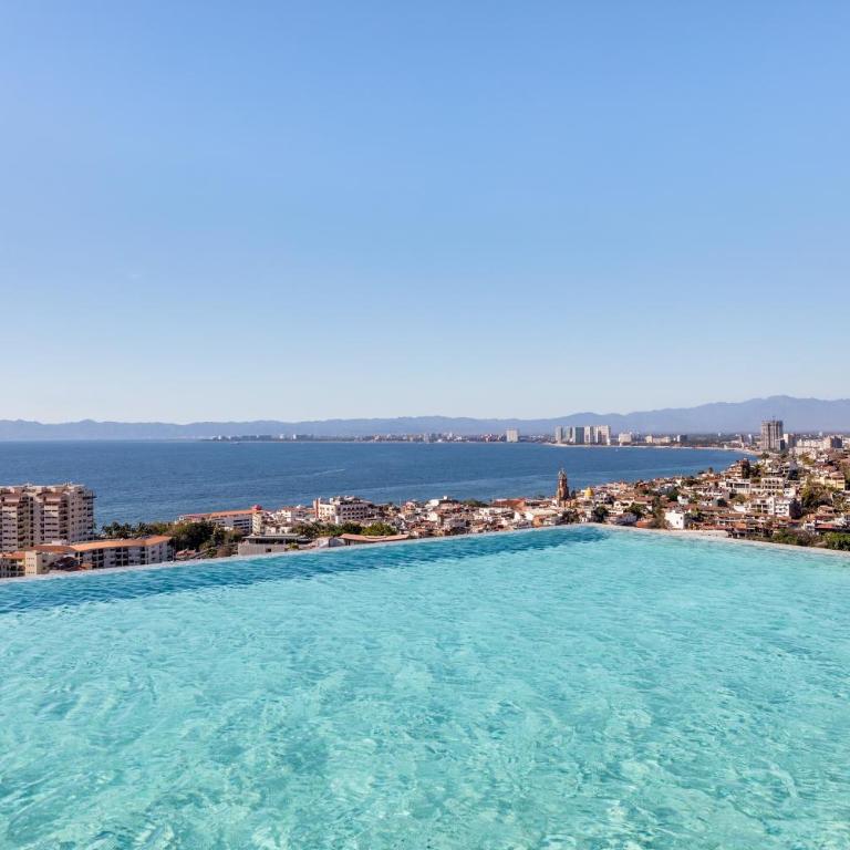 New! Luxury 2bd 2ba Romantic Zone Largest Pool in PV Sea View Balcony - Apartamento de 2 dormitorios con balcón y vistas al mar - 24