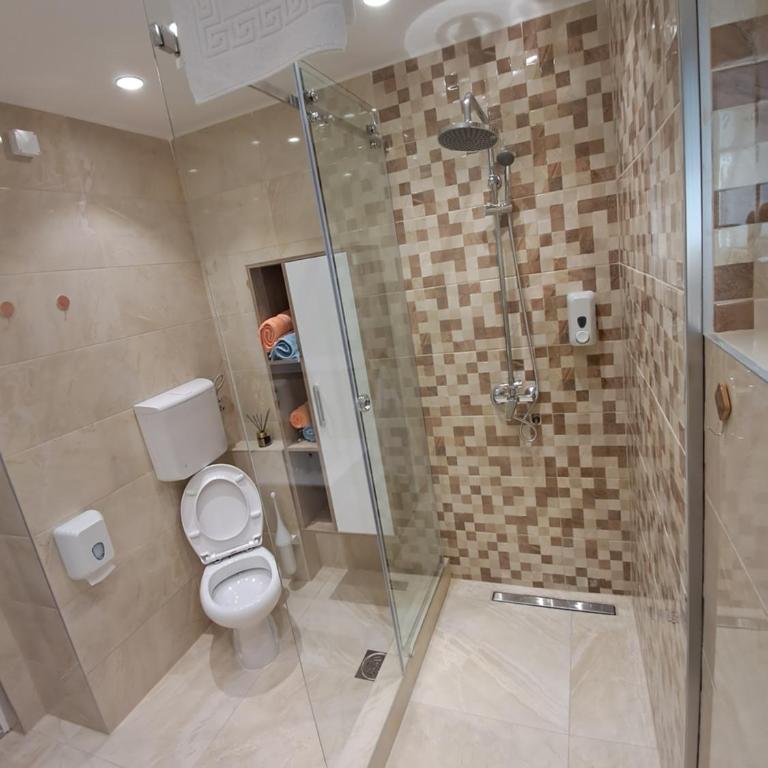 Zenit apartmani - Apartman sa 2 Spavaće Sobe i Pogledom - 18