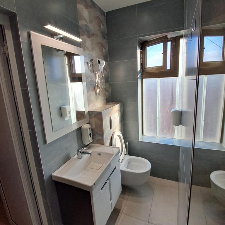 Zenit apartmani - Apartman sa 2 Spavaće Sobe i Pogledom - 6