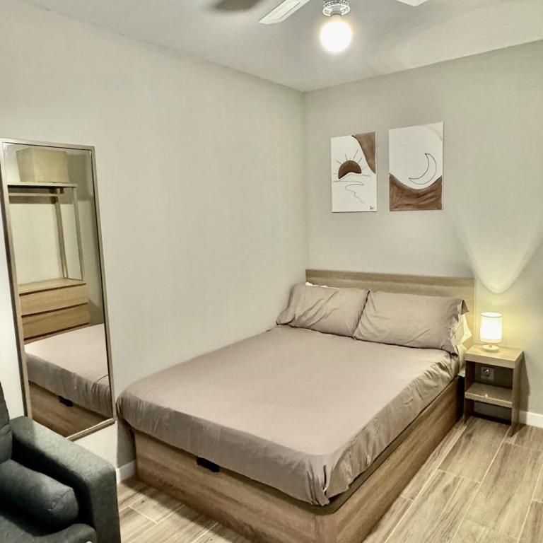Charming apartment - Three-Bedroom Superior Apartment - 7