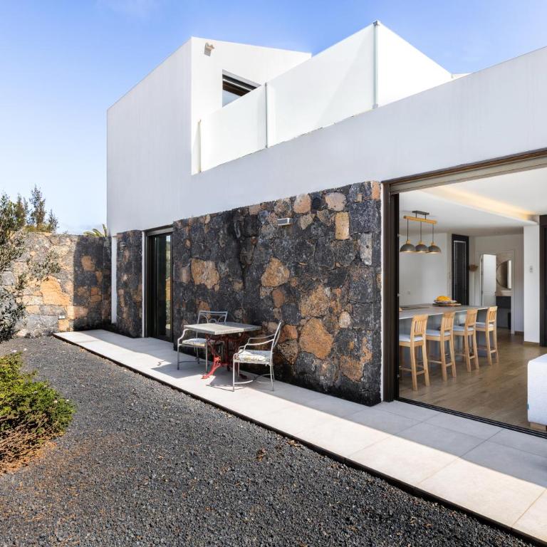 Villa La Tabaiba- Bright open spaces, private & heated pool - Casa de 2 dormitorios - 32