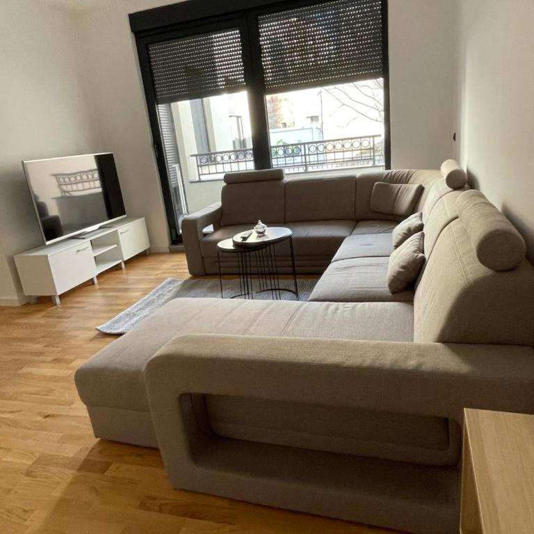 Joy apartment 7 Vracar 3 bedrooms 2 bathrooms - Deluks Apartman sa 3 Spavaće Sobe - 10