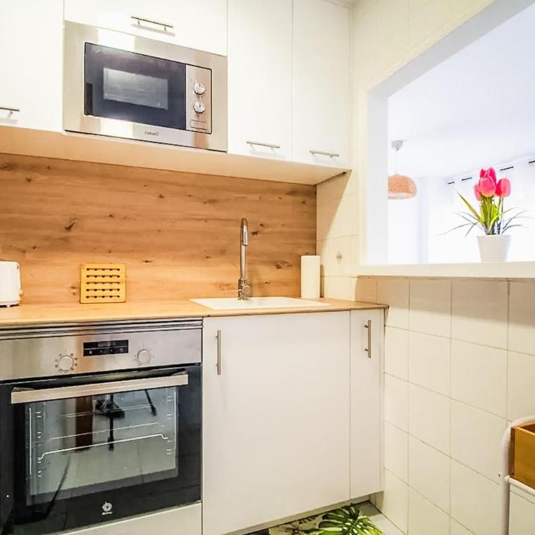 Apartment 2 minutes from the beach - Two-Bedroom Apartment - 5