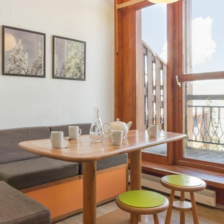Duplex rénové proche pistes avec balcon - FR-1-346-424 - Appartement - 8