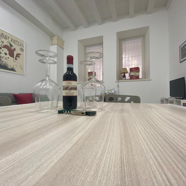 Santa Cecilia Wine Suites - Two-Bedroom Apartment with City View - 2