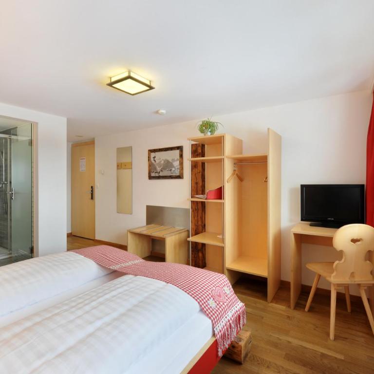 Alpinhotel Bort - Doppelzimmer mit Eigerblick - 3