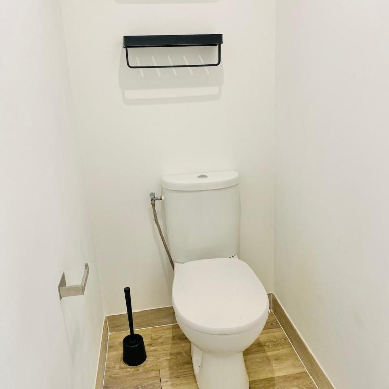 Duplex 3 Chambres Proche Gare Clim, WIFI, parking - Appartamento con 3 Camere da Letto - 9