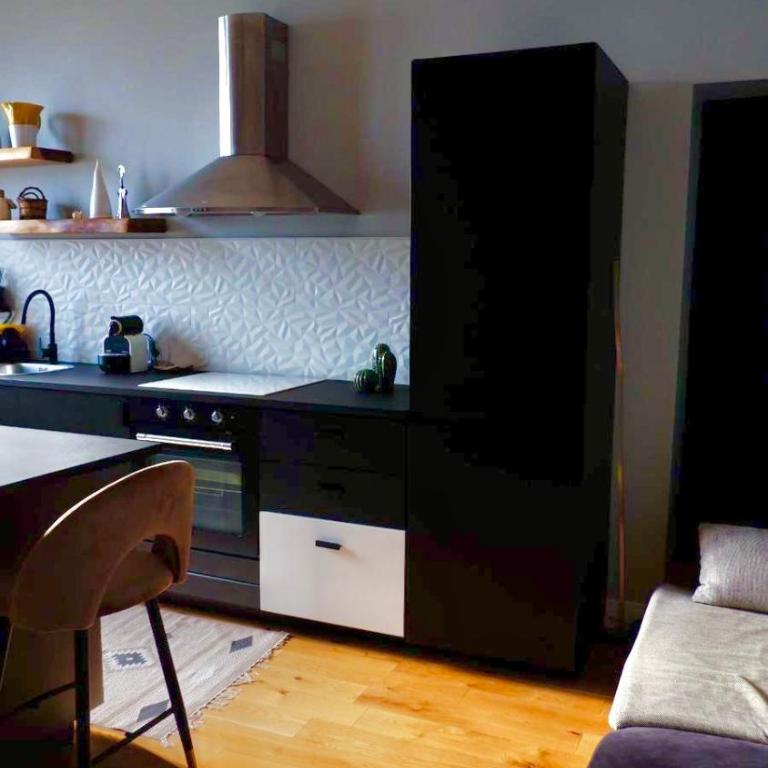 Cozy Renovated Comfort Apartment in Isola - Appartamento con 1 Camera da Letto - 9