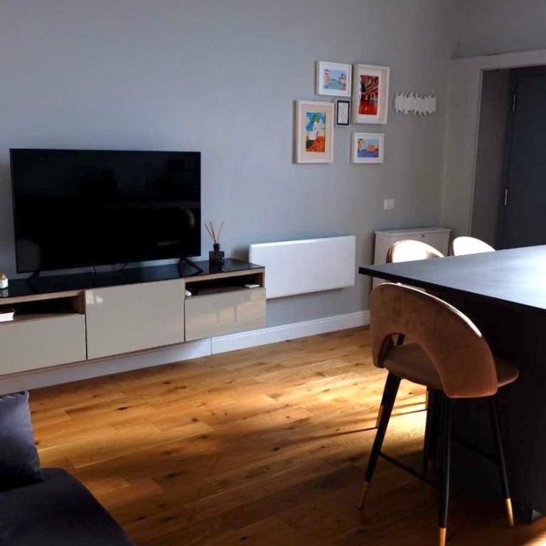 Cozy Renovated Comfort Apartment in Isola - Appartamento con 1 Camera da Letto - 14