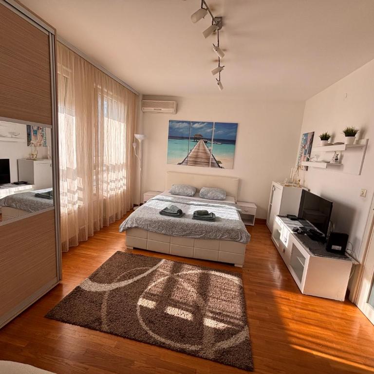 Belvil Belgrade - One-Bedroom Apartment - 2