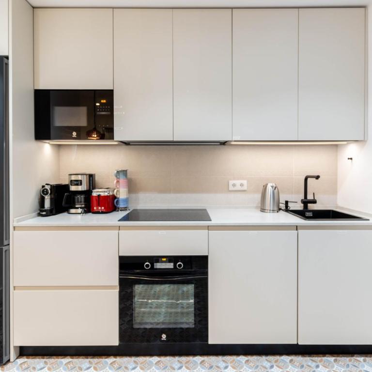5-Bedroom Gem in the Heart of Seville - Apartamento - 12
