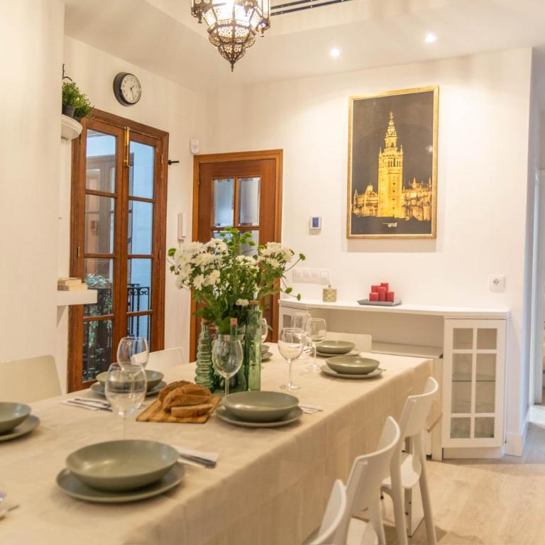 5-Bedroom Gem in the Heart of Seville - Apartamento - 22