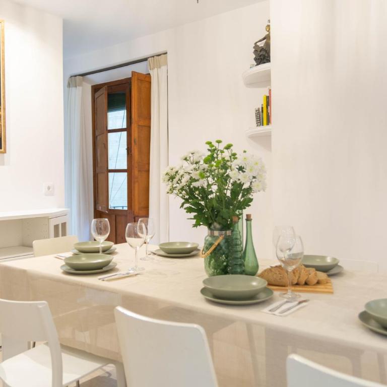 5-Bedroom Gem in the Heart of Seville - Apartamento - 21