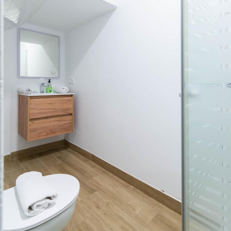 5-Bedroom Gem in the Heart of Seville - Apartamento - 51