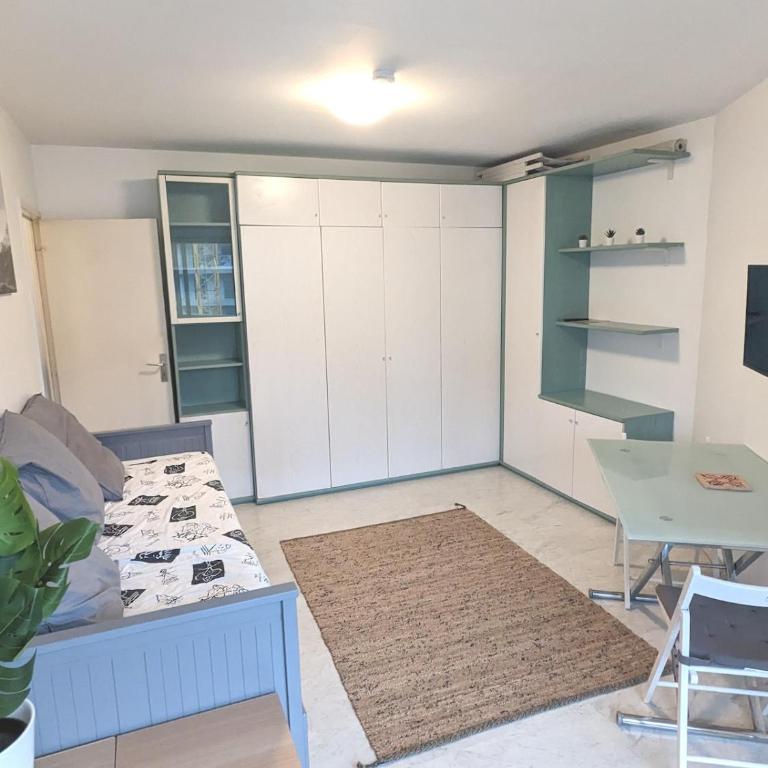 Vue dégagée, emplacement idéal, climatisé - Appartement 1 Chambre - 3