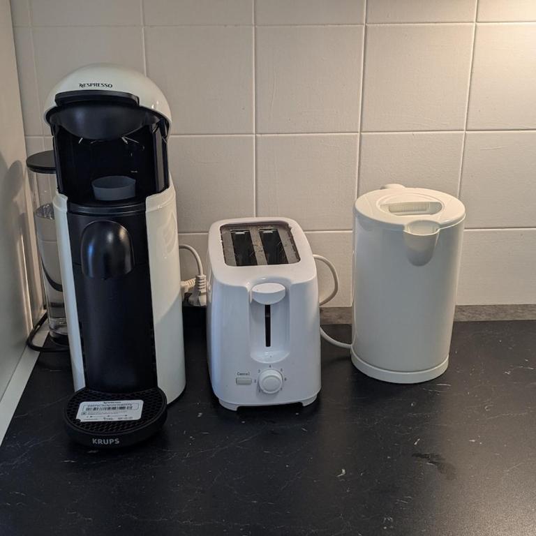 Vue dégagée, emplacement idéal, climatisé - Appartement 1 Chambre - 15