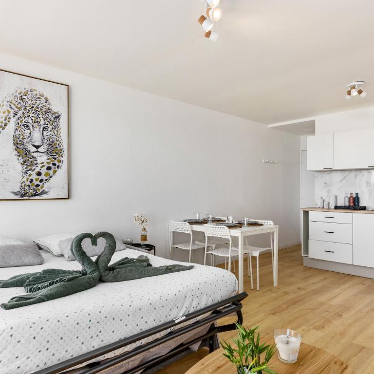 VILLA FLORENTINE II - Somptueux deux pièces MONACO - Vue mer - Parking - Appartement 1 Chambre - 14