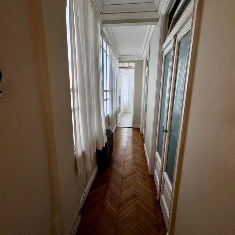 Gran departamento en pleno corazon de buenos aires - Apartamento de 3 dormitorios - 4
