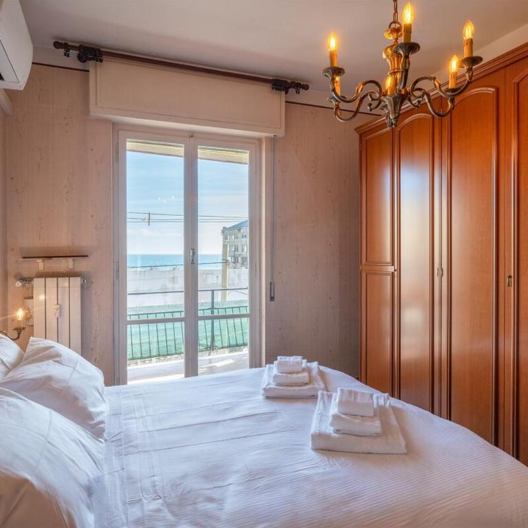 Casa Nina Quadrilocale Top a 50m dal Mare - Appartamento con 2 Camere da Letto, Terrazza e Vista Mare - 6