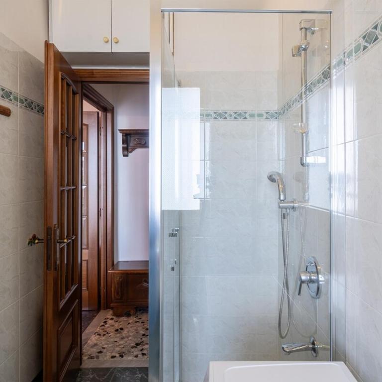 Casa Nina Quadrilocale Top a 50m dal Mare - Appartamento con 2 Camere da Letto, Terrazza e Vista Mare - 8