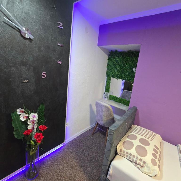 Rooms Vedran & AURUM Private Spa - Twin Room with Private Bathroom - 5