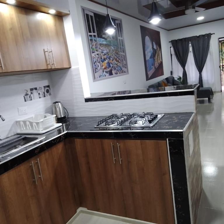 BONITA Y CÓMODA CASA DE 3 HABITACIONES EN cONJUNTO - Casa - 5