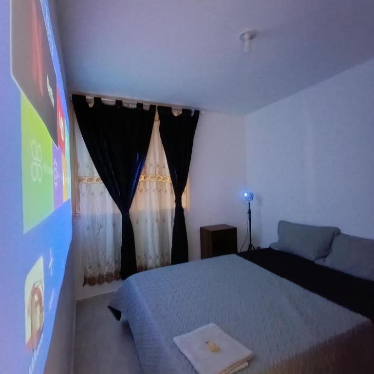 Apartamento Amoblado con Excelente Ubicación - Apartamento de 2 dormitorios - 1