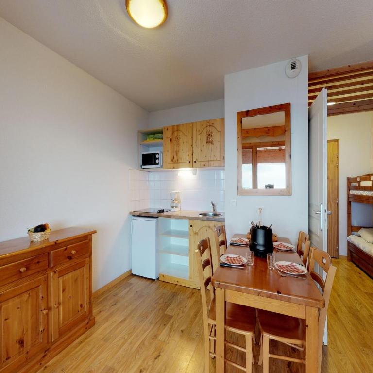 Apartment Chamrousse near Ski Lift - Appartement - 2