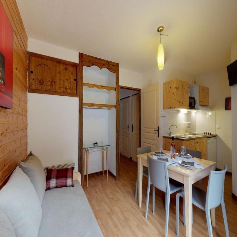 Apartment in Orelle with ski storage - One-Bedroom Apartment - 4