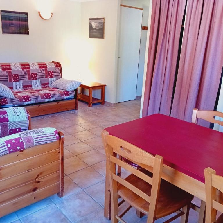 Apartment with parking near River - Appartement 1 Chambre - 12