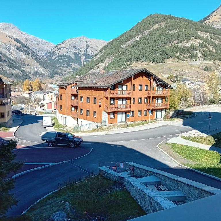 Apartment with parking near River - Appartement 1 Chambre - 16