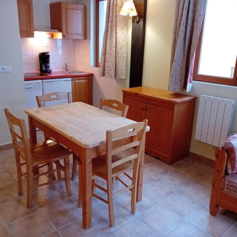 Apartment in Northern Alps with balcony - Appartement 2 Chambres - 1