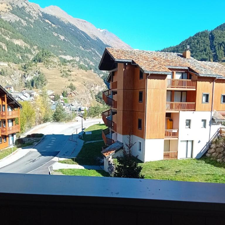Apartment Termignon ski-in ski-out location - Appartement 2 Chambres - 16