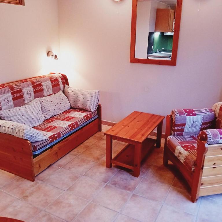 Holiday home in Val Cenis for 4 people - Maison de Vacances 1 Chambre - 5