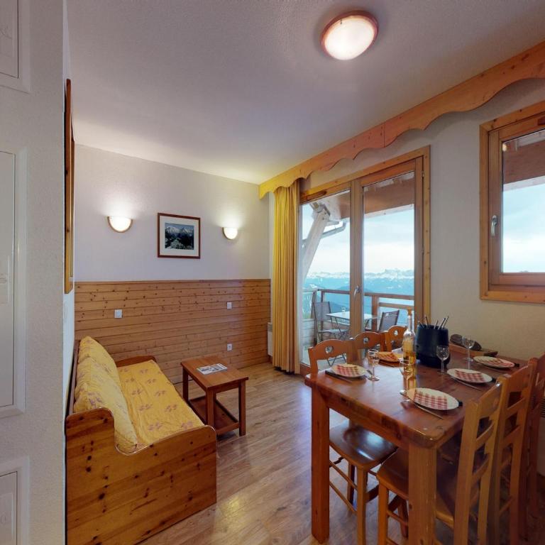 Apartment in Chamrousse near Cable Car - Appartement 1 Chambre - 1