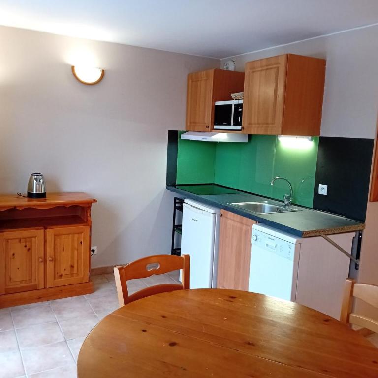Apartment in Termignon with Ski-In Ski-Out - Appartement 1 Chambre - 12