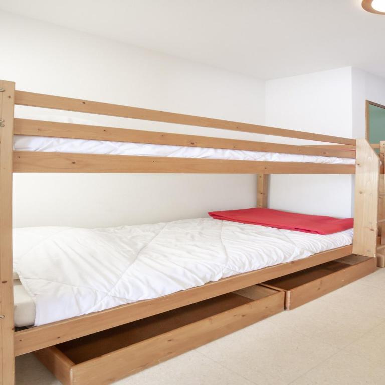 Apartment with 2 rooms and balcony - Appartement 1 Chambre - 19