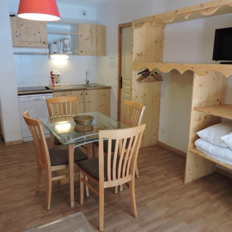 Apartment in Auvergne with terrace - Appartement 1 Chambre - 4