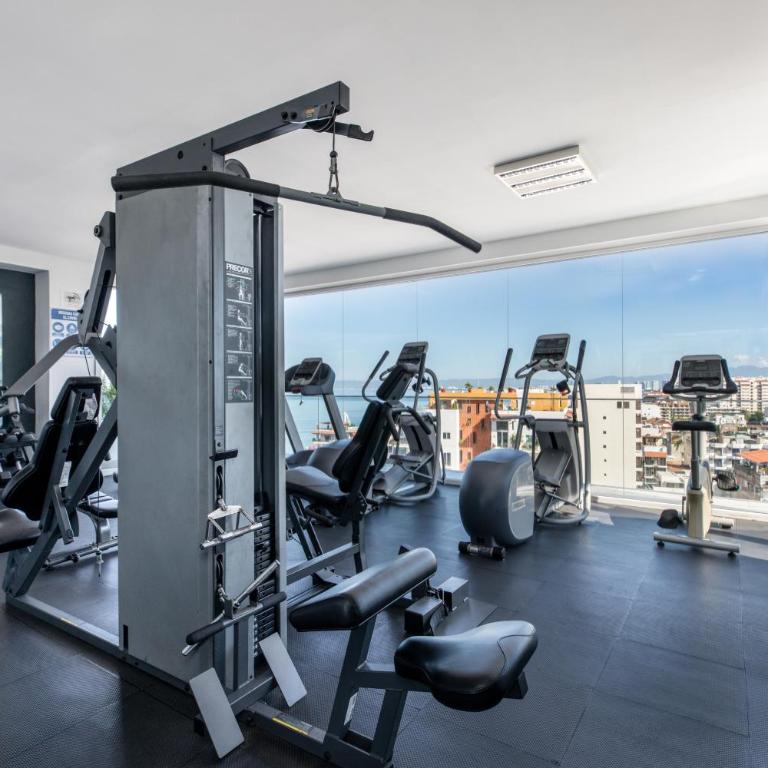 DTerrace Luxe 2bd 2ba Romantic Zone Los Muertos Beach and Pier - Apartamento de 2 dormitorios con balcón y vistas al mar - 70