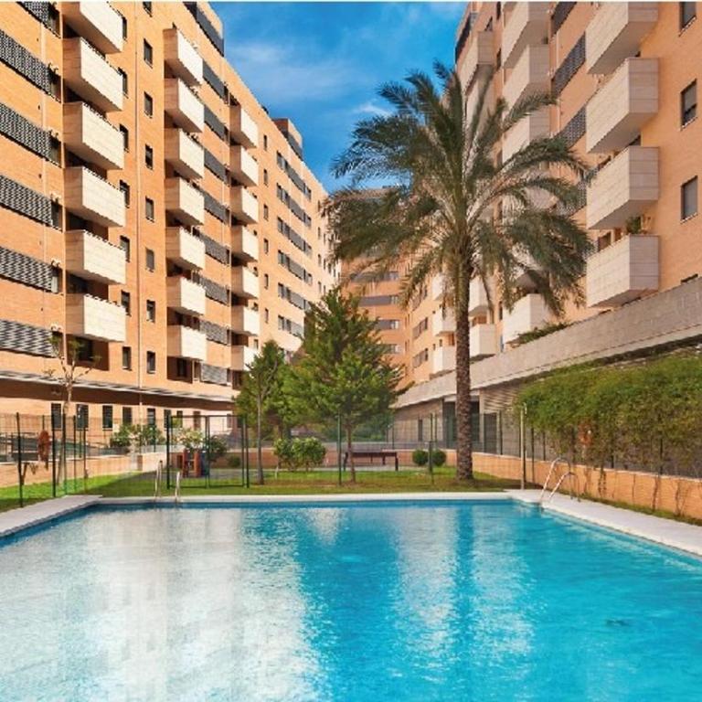 María Zambrano City Center & Parking - Apartamento de 3 dormitorios Premium - 1