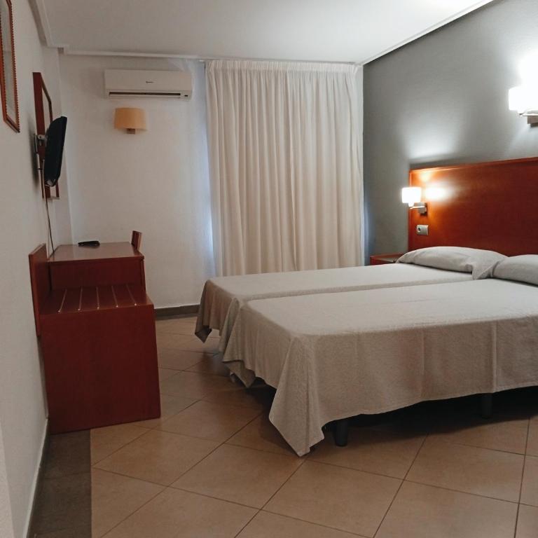 Torrejoven - Habitación Doble - 2 camas - 6