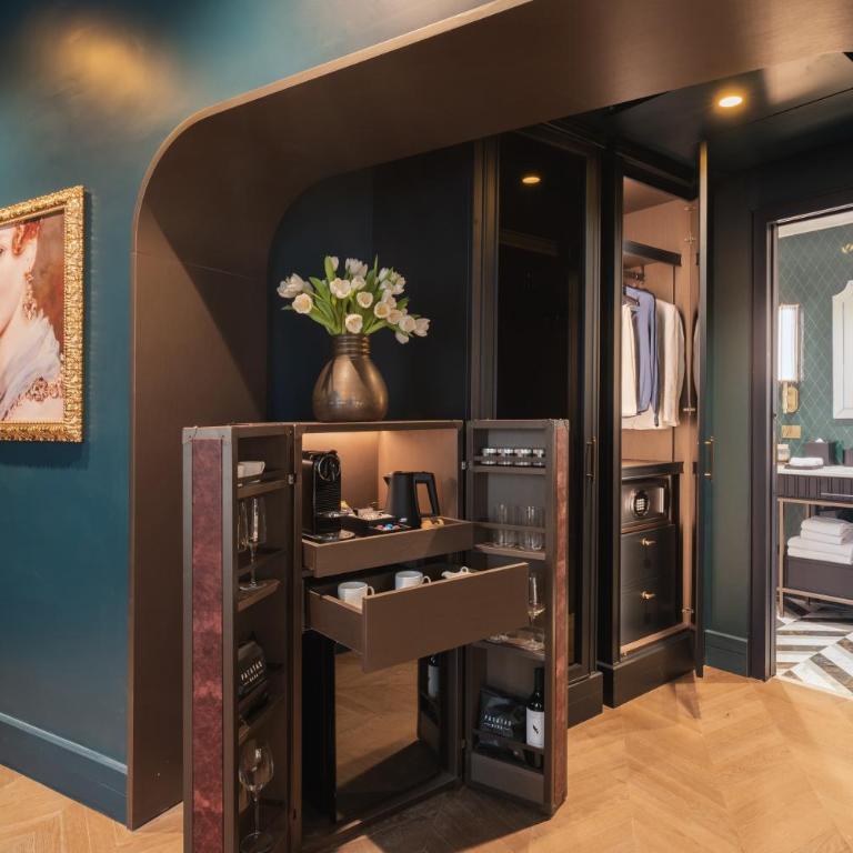 The Goethe Hotel - Small Luxury Hotels of the World - Camera Matrimoniale con Vasca Idromassaggio - 4